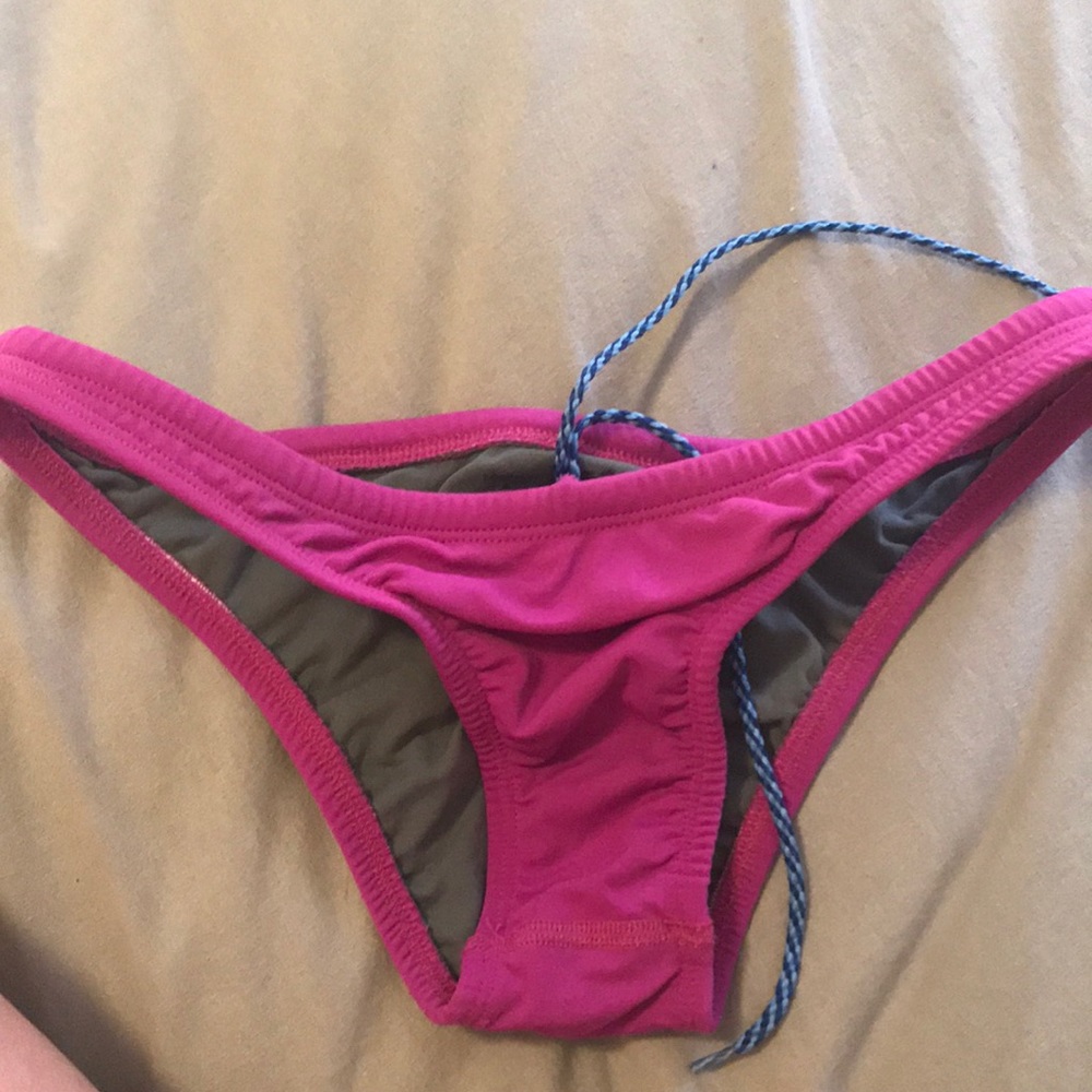 Brazilian cut jolyn pink bottoms